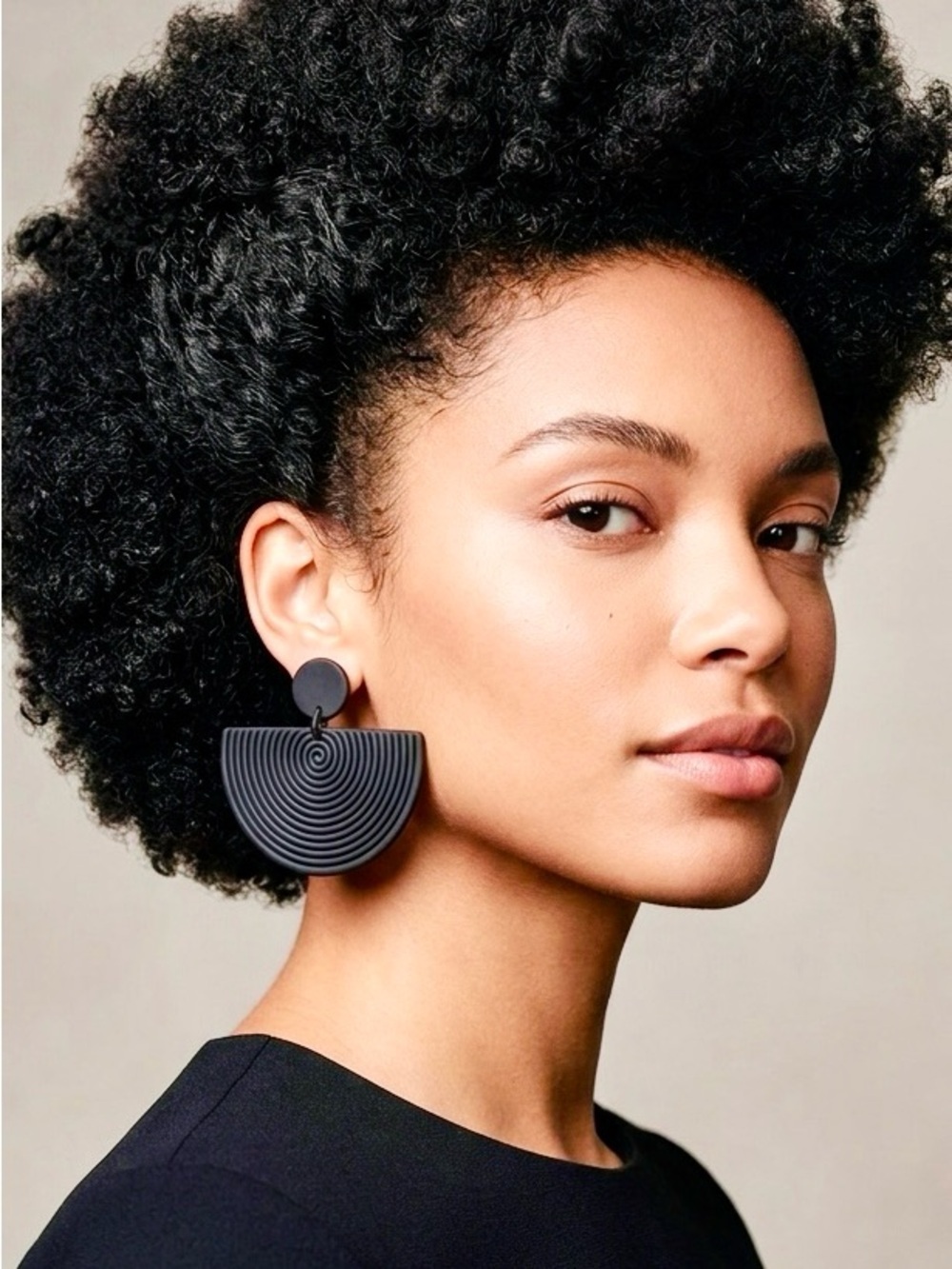 Minimalist Black Fan Statement Modern Geometric Round Disc Drop Earrings
